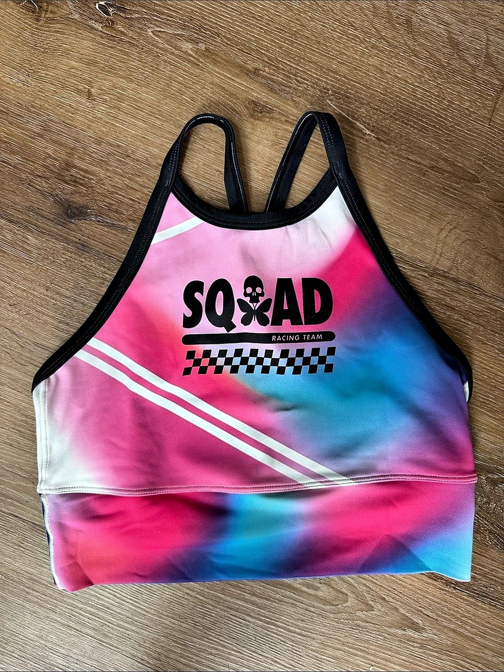 Betty Designs SQUAD Color Block Run Crop Top in Pink & Blue | Medium